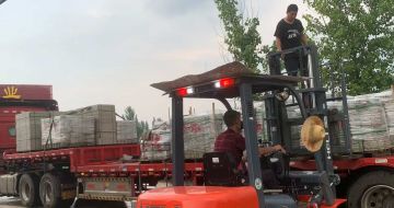 酒泉 黄金麻冰裂纹，地铺石装车