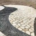 酒泉 黄金麻冰裂纹地铺石工地铺装案例