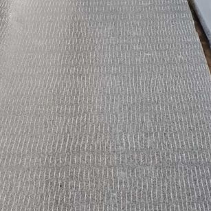 酒泉 芝麻灰花岗岩斧剁面，刀斩面