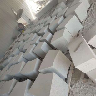 酒泉 白麻花岗岩异形坐凳