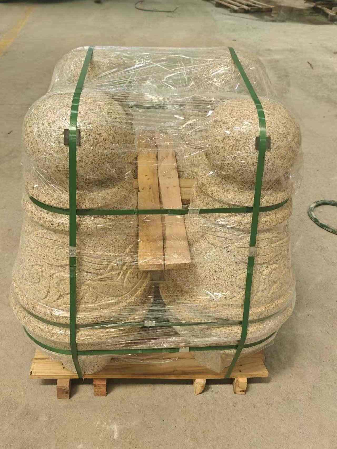 酒泉 黄金麻异形定制雕花——棒棒糖挡车柱