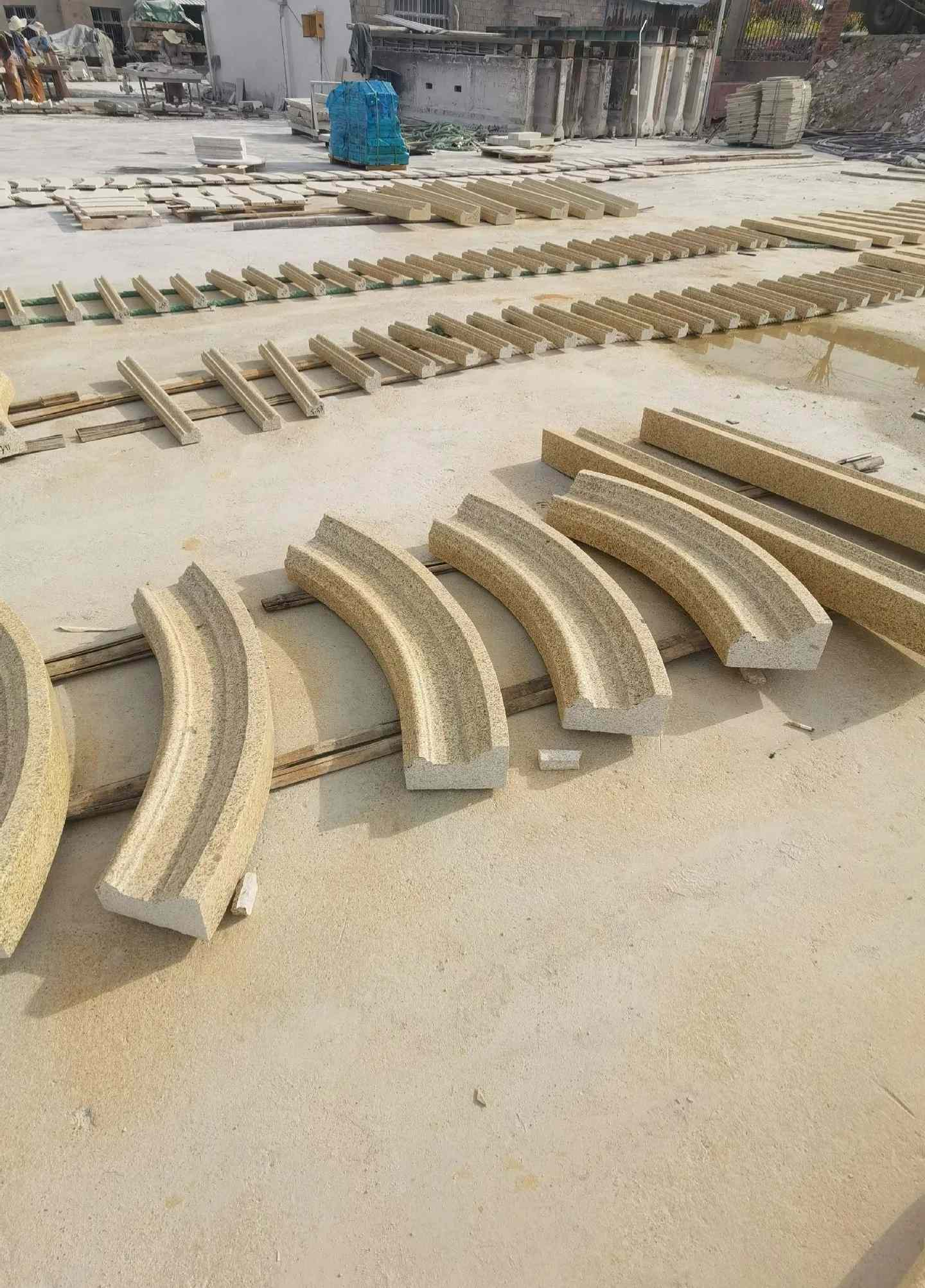 酒泉 黄金麻花岗岩别墅线条