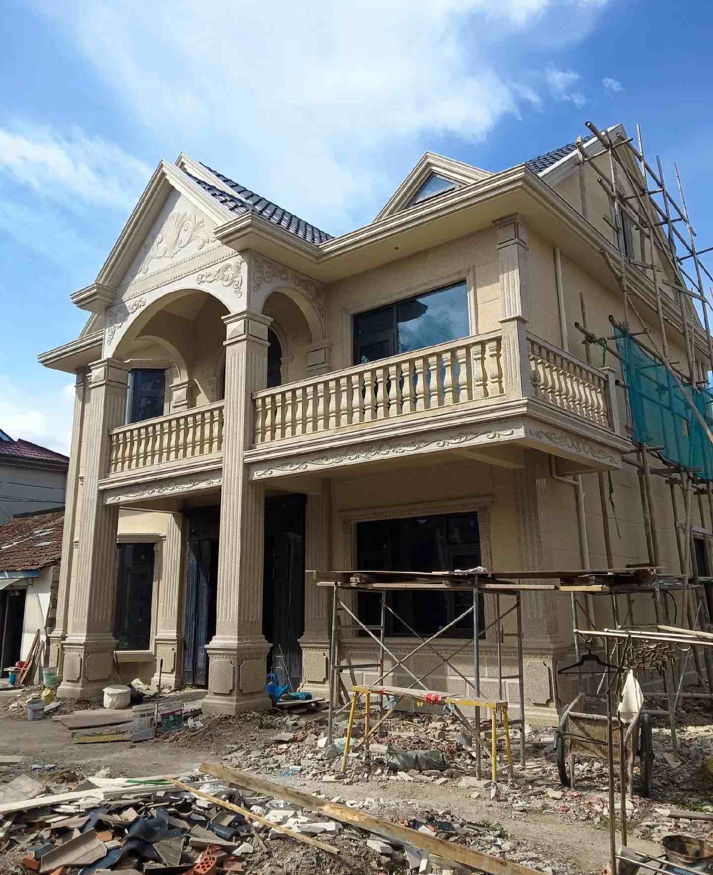 酒泉 黄金麻花岗岩石材私人别墅雕花门楼柱阳台栏杆