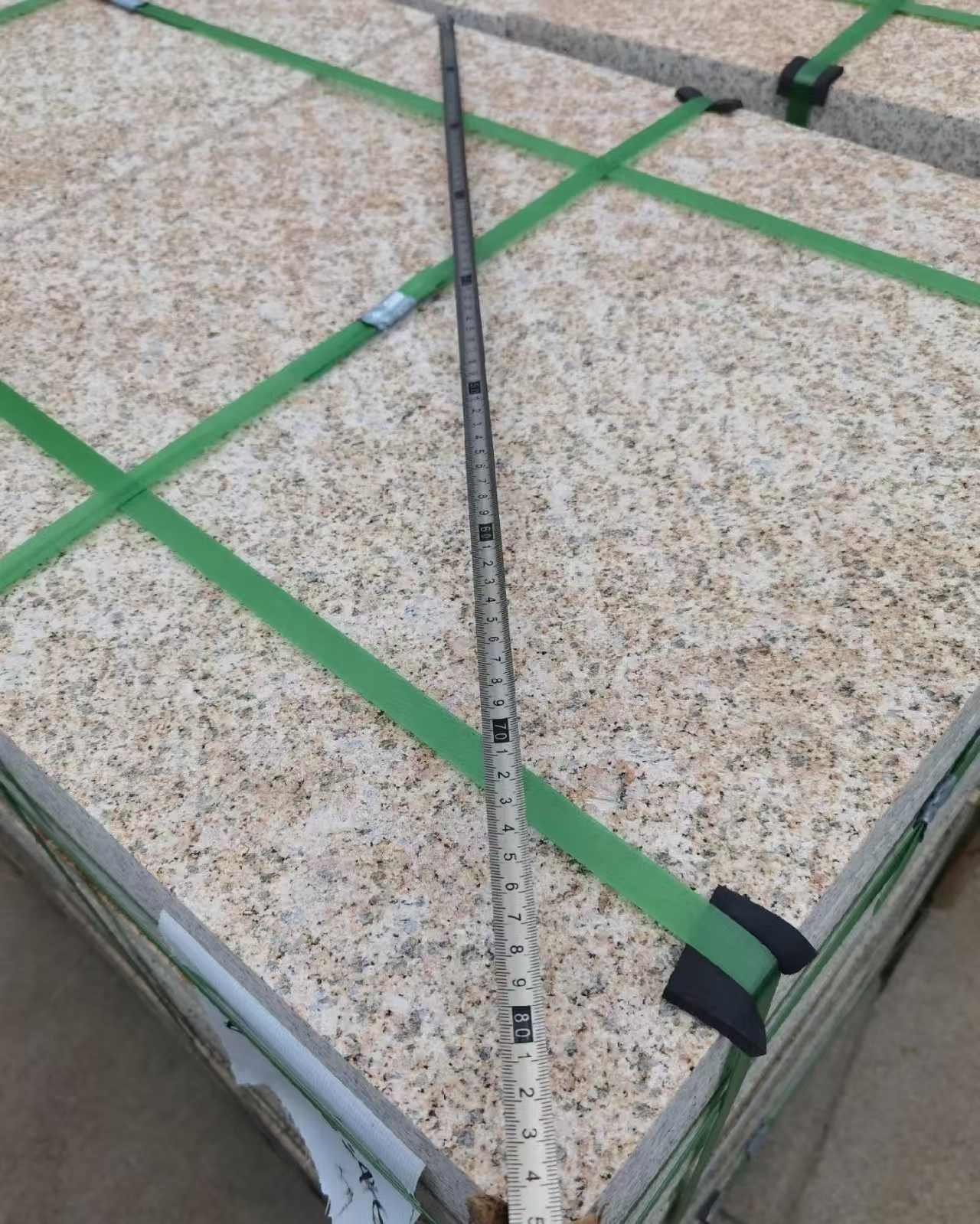 酒泉 黄金麻火烧面地铺石