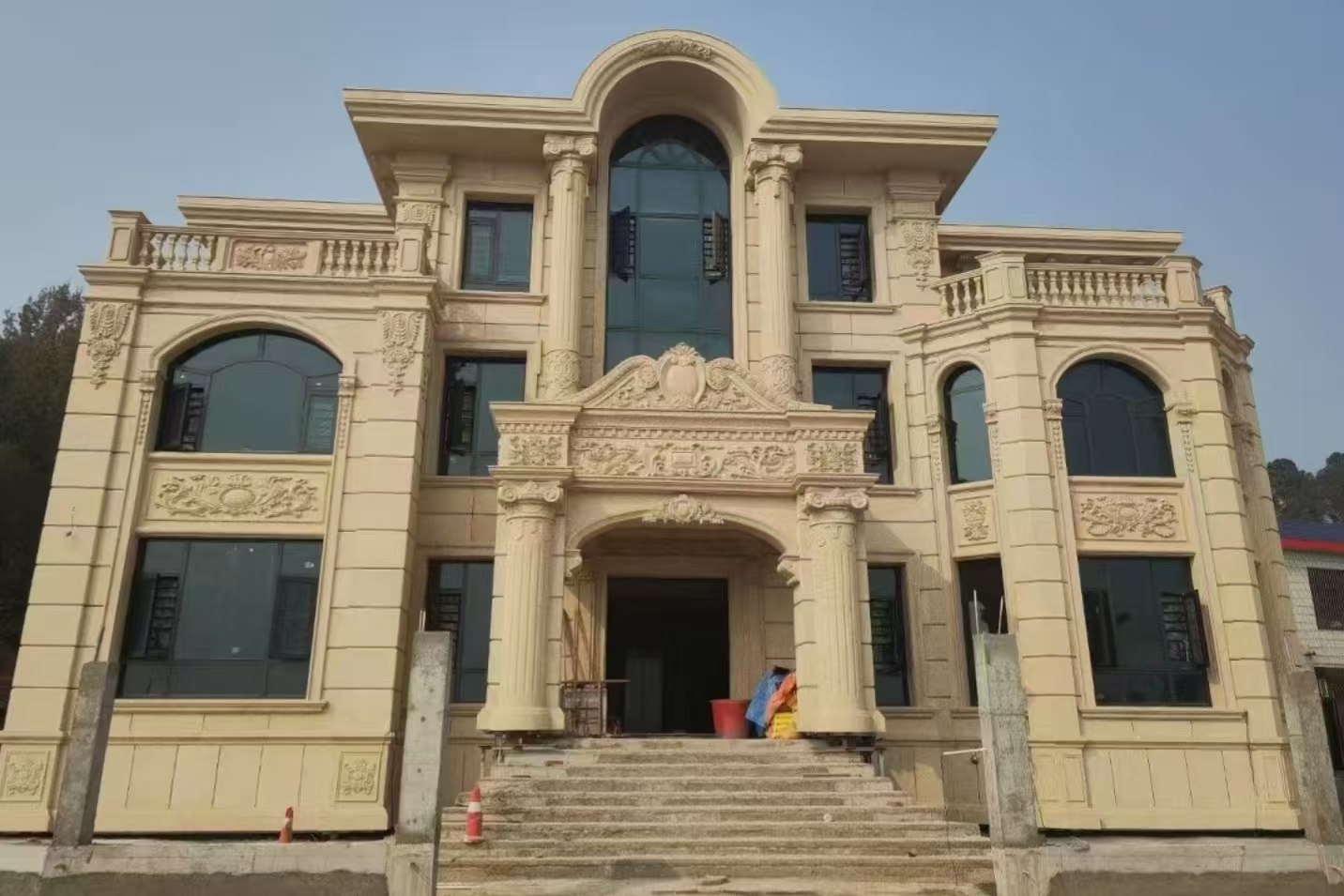 酒泉 黄金麻花岗岩别墅外墙干挂